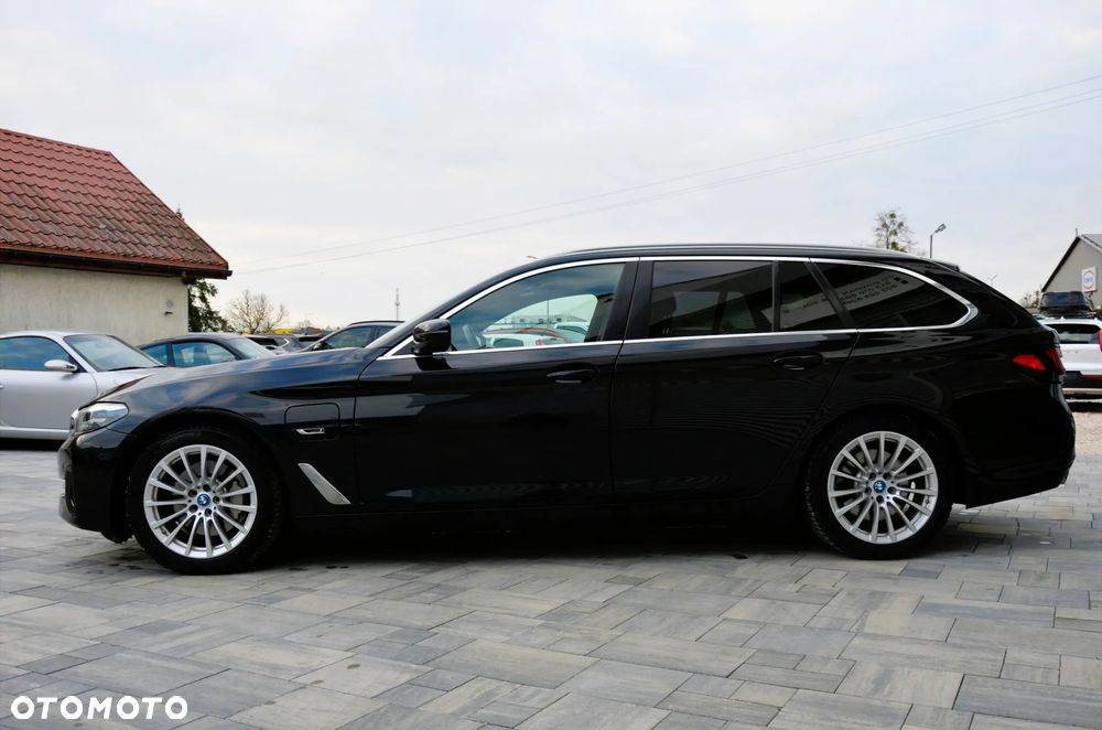 BMW Seria 5 520e Luxury Line - 10