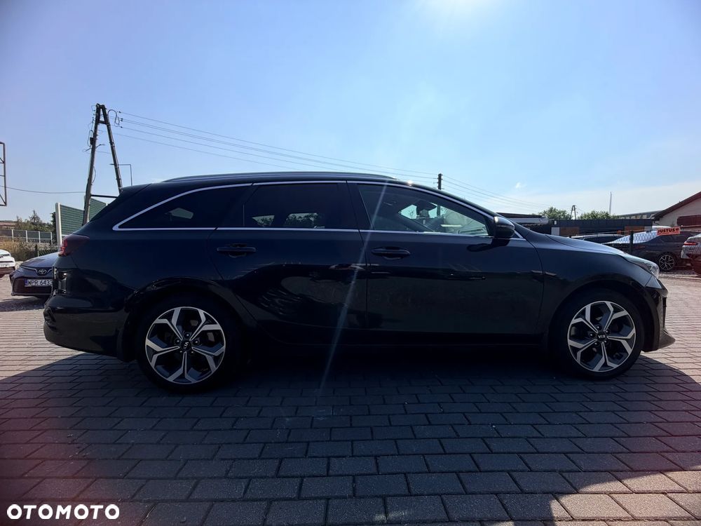Kia Ceed 1.5 T-GDI L Business Line Plus DCT - 12