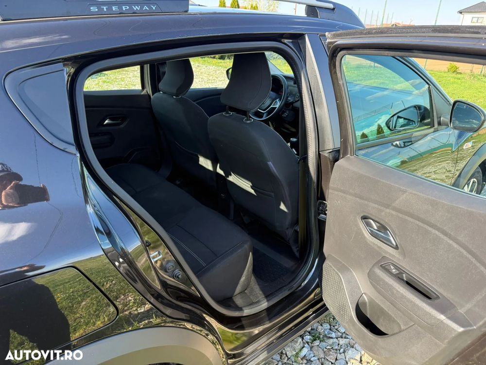 Dacia Sandero Stepway TCe 90 MT6 Comfort - 8