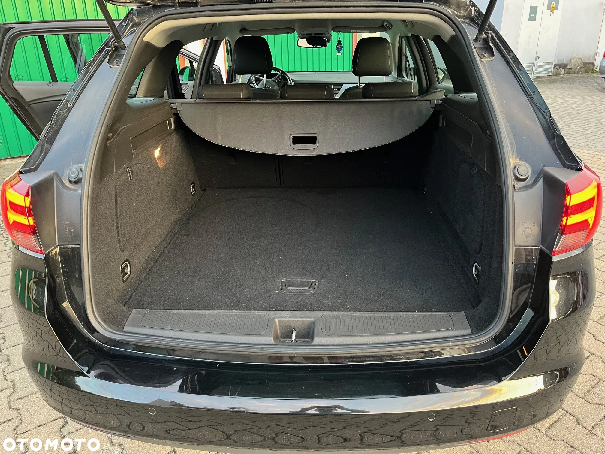 Opel Astra V 1.4 T Enjoy - 10