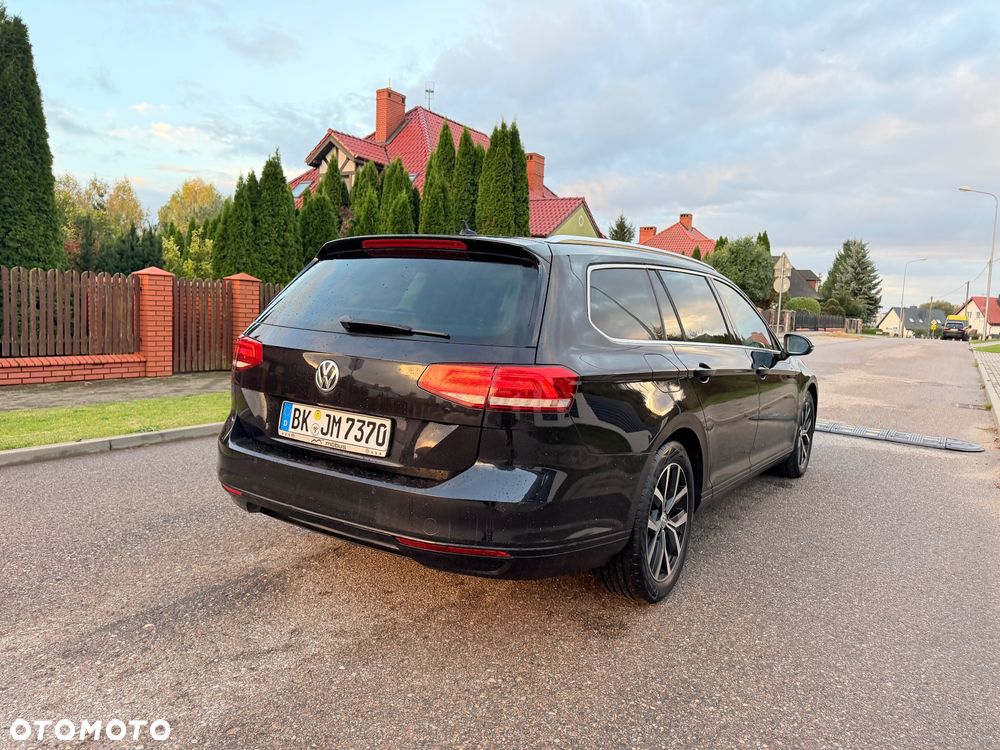 Volkswagen Passat - 16