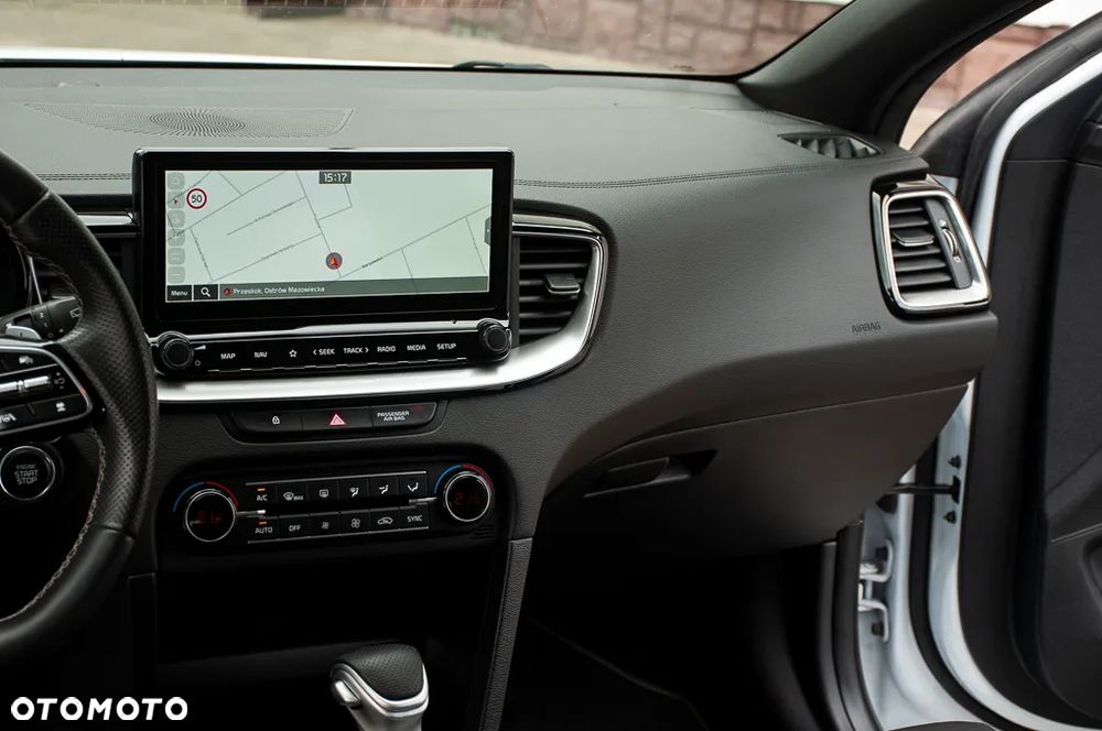 Kia Ceed 1.6 CRDi mHEV GT-Line DCT - 34