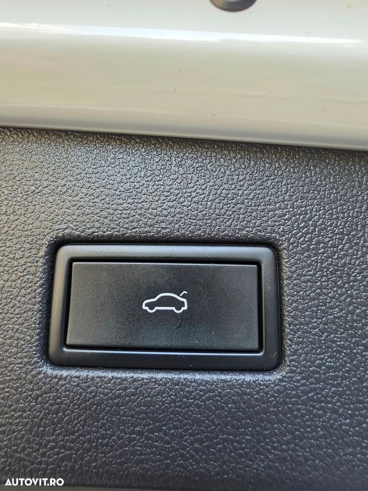 Volkswagen Tiguan - 15