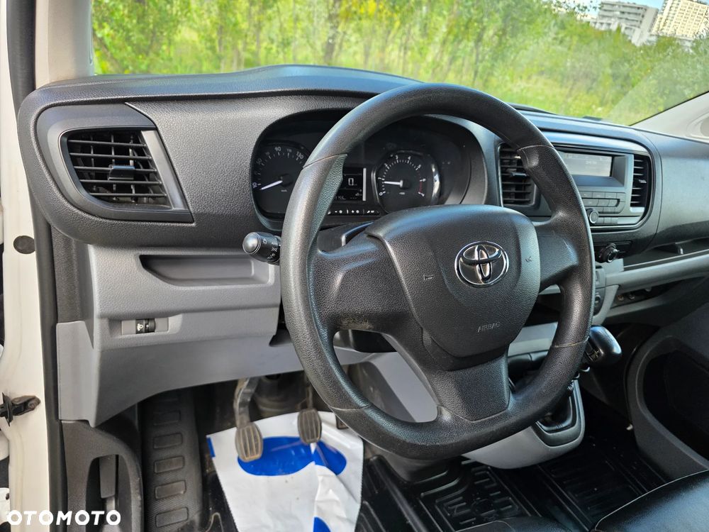Toyota ProAce - 8