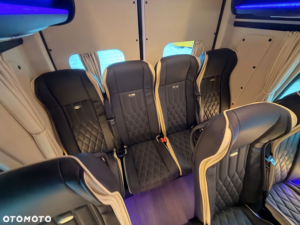 Mercedes-Benz Sprinter 519 - 14