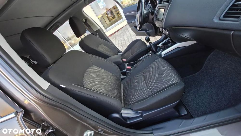 Mitsubishi ASX 1.8 DID Instyle NAVI AS&G - 31