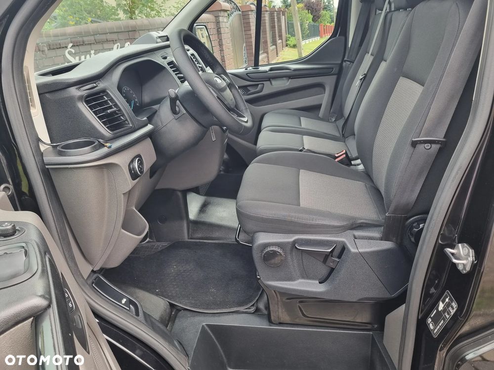 Ford Transit Custom - 9