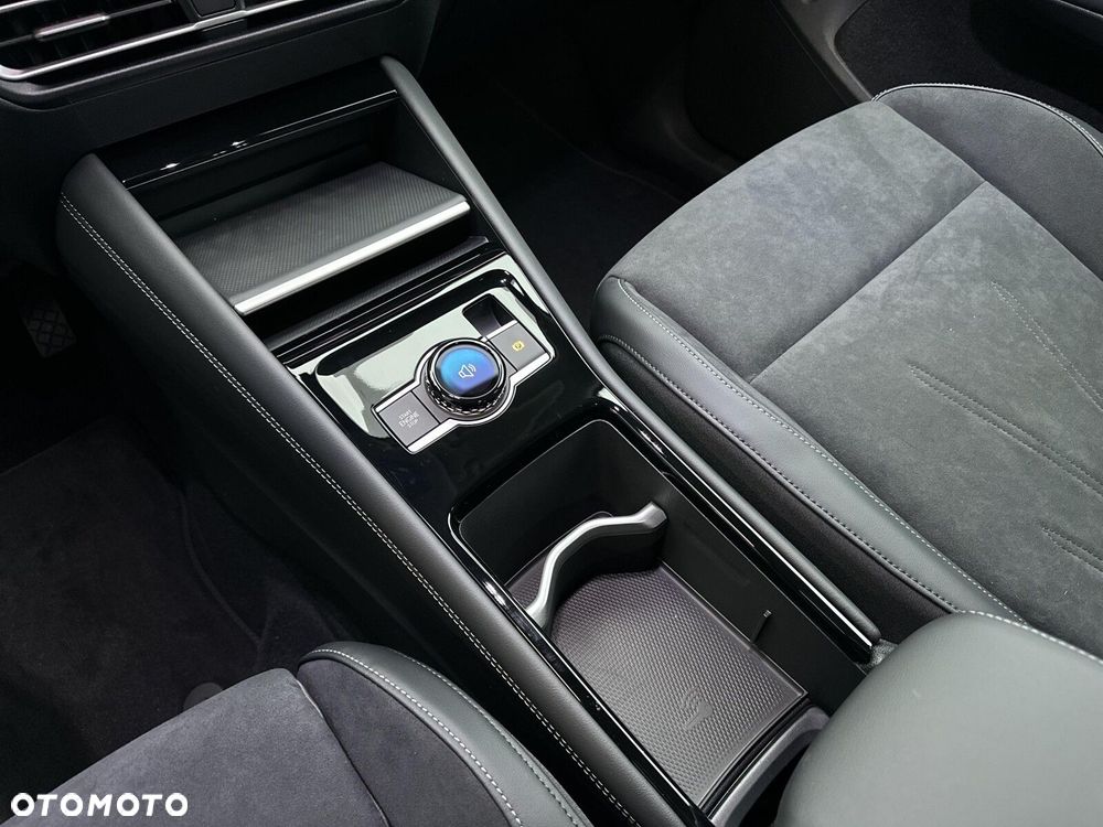 Volkswagen Tiguan - 15