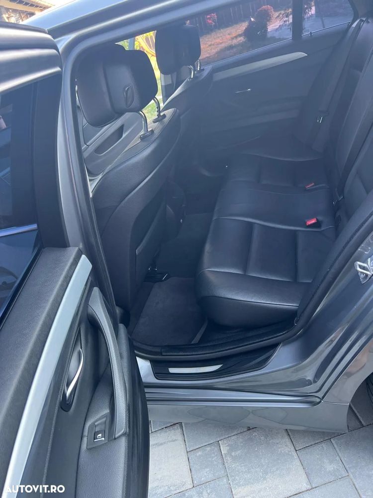 BMW Seria 5 520d - 13