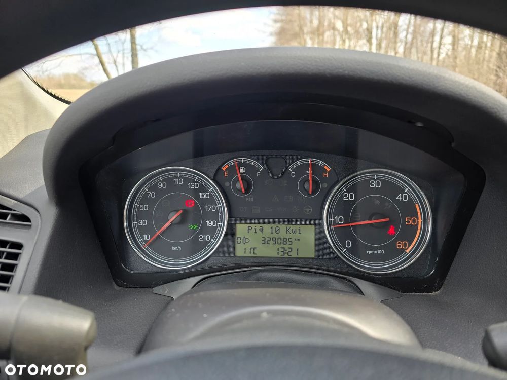 Fiat Croma 1.9 JTD Dynamic - 10