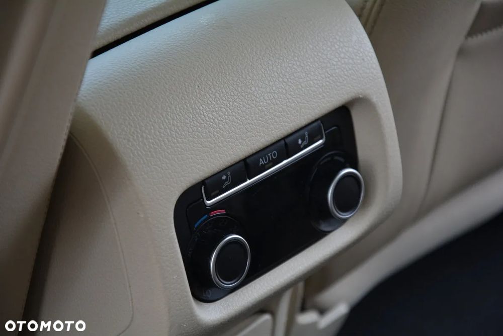 Volkswagen Sharan - 25