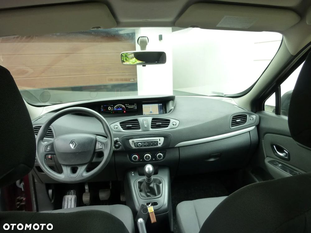 Renault Scenic 1.6 16V 110 Dynamique - 34