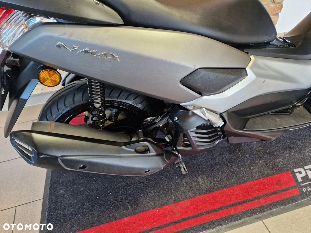 Yamaha NMAX - 22