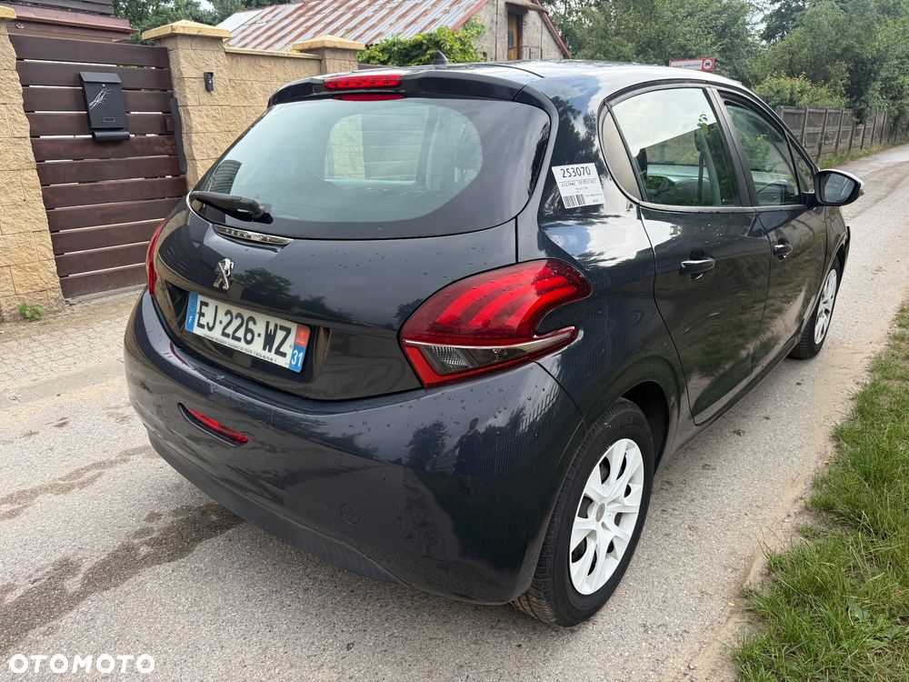 Peugeot 208 1.2 PureTech Active - 4