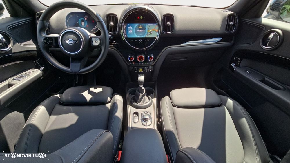 MINI Countryman Cooper SE ALL4 Classic Auto - 11