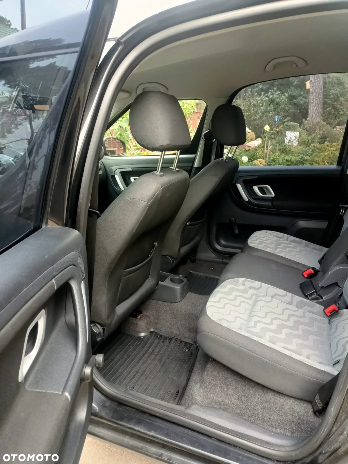 Skoda Roomster 1.4 TDI Style - 11