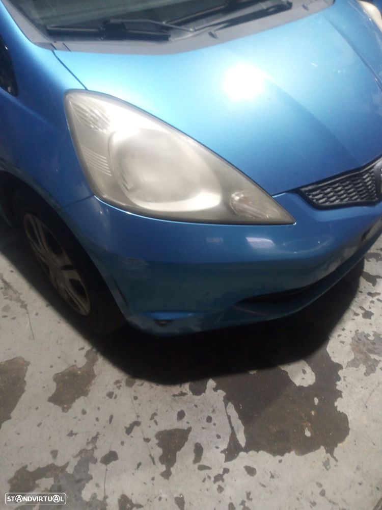 Honda Jazz III 1.2 gasolina - PARA PEÇAS - 3