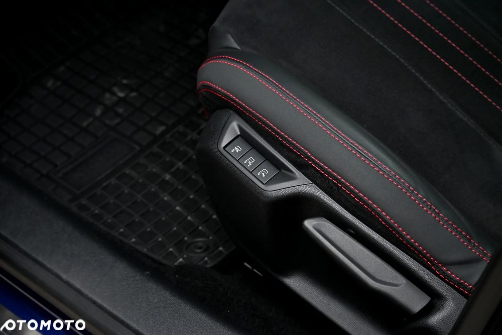 Peugeot 308 BlueHDi 180 EAT6 GT - 28