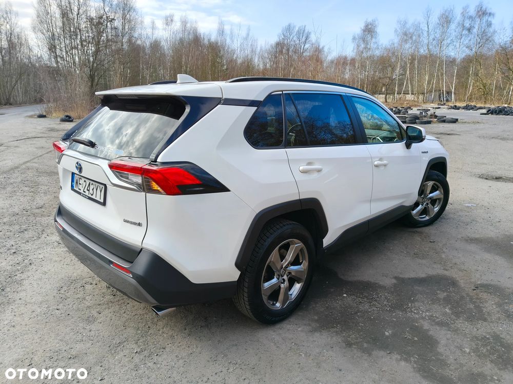 Toyota RAV4 - 6