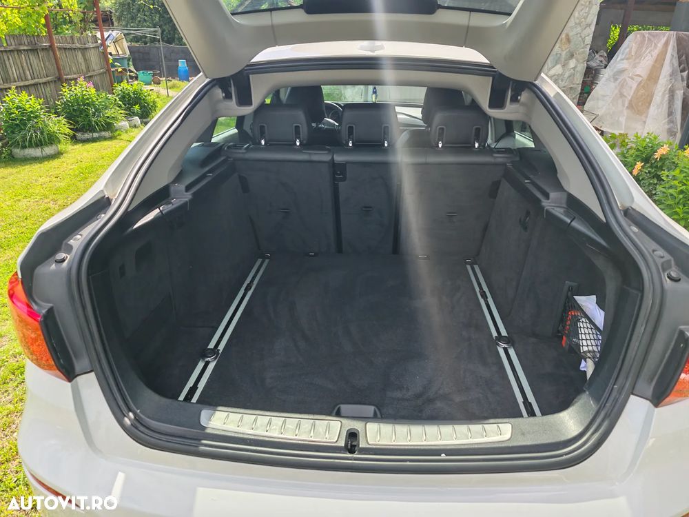 BMW Seria 3 318d Aut. Luxury Line - 7