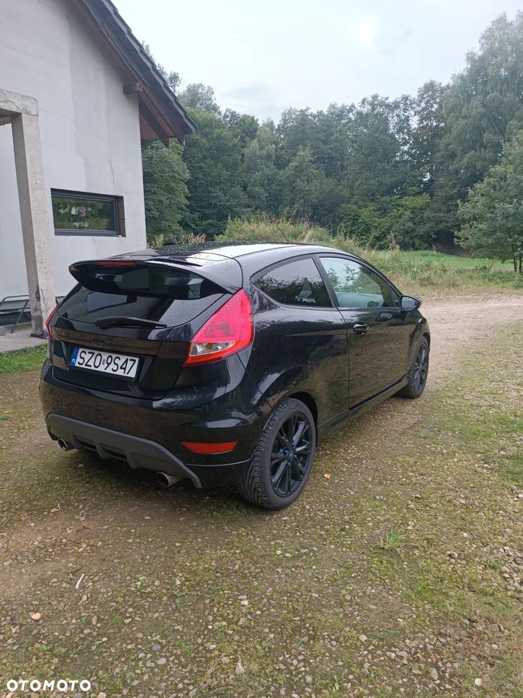 Ford Fiesta 1.6 Ti-VCT Sport - 1