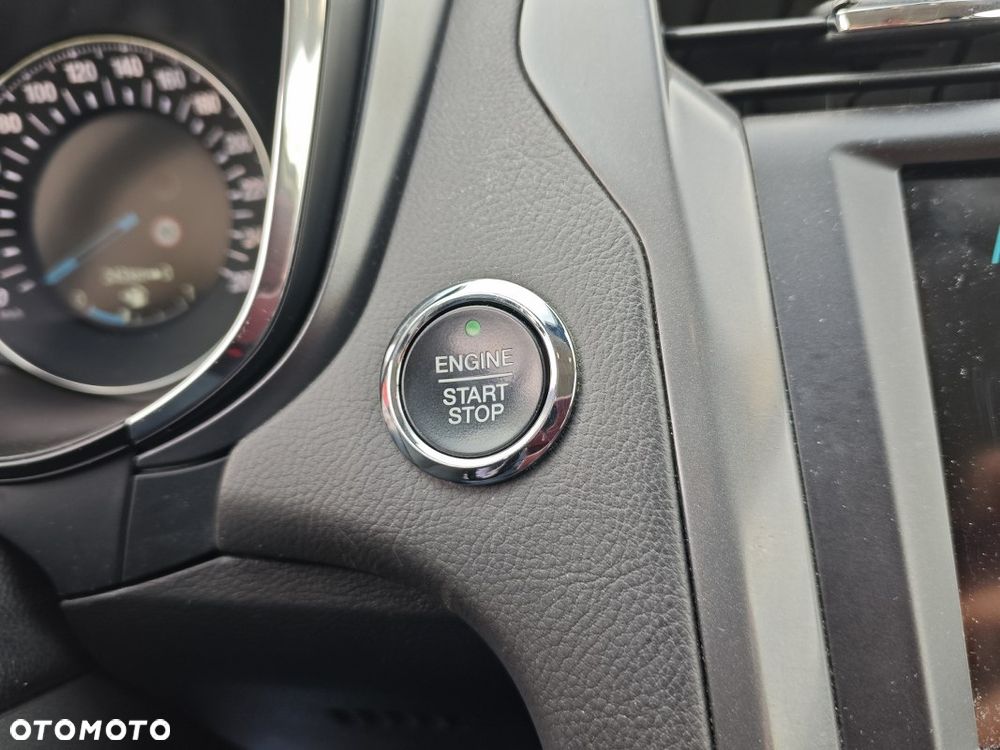 Ford Mondeo 2.0 TDCi Titanium PowerShift - 20