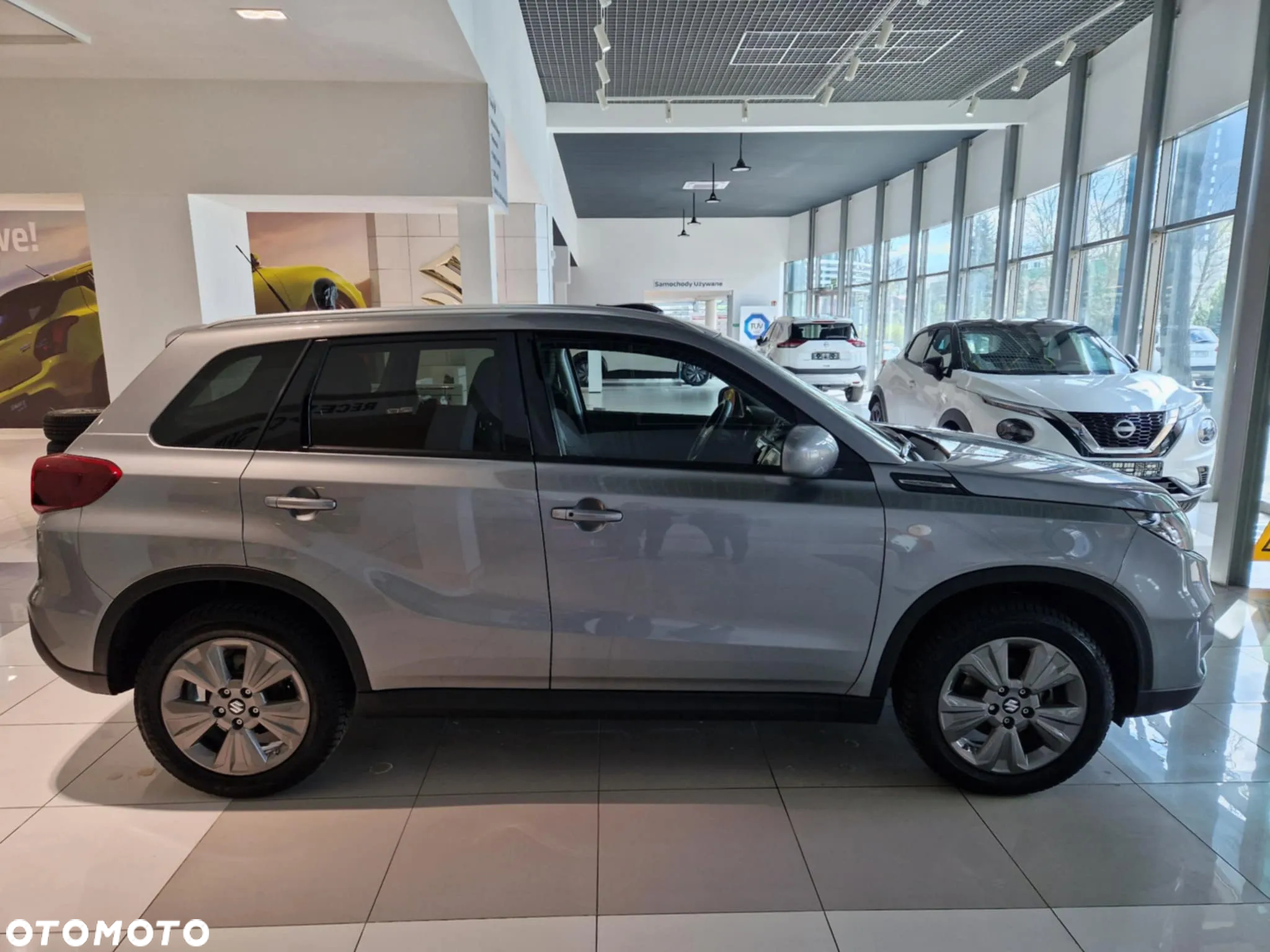 Suzuki Vitara 1.5 Strong Hybrid Premium 2WD AGS - 8