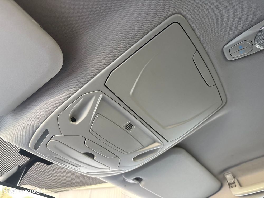 Ford Grand C-Max 1.6 TDCi Titanium Edition S/S - 36