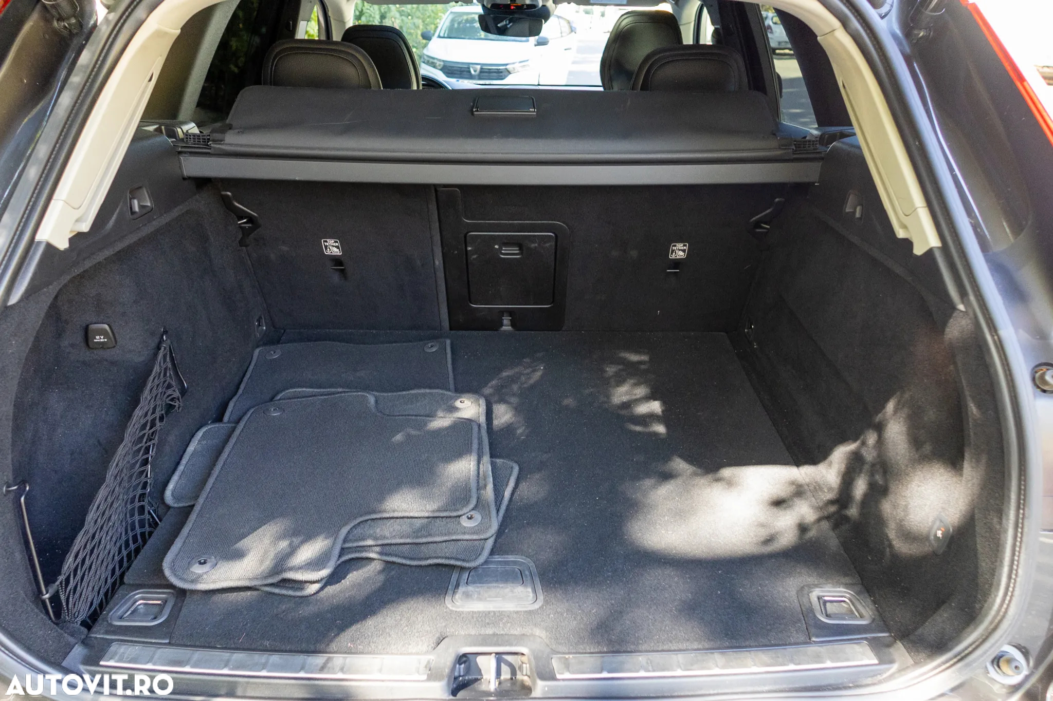 Volvo XC 60 B5 MHEV AWD Inscription - 8