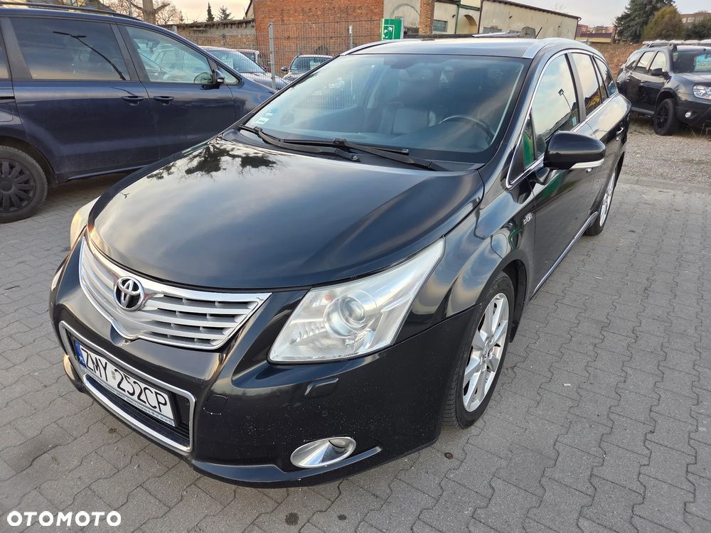 Toyota Avensis 2.2 D-4D Platinium - 32