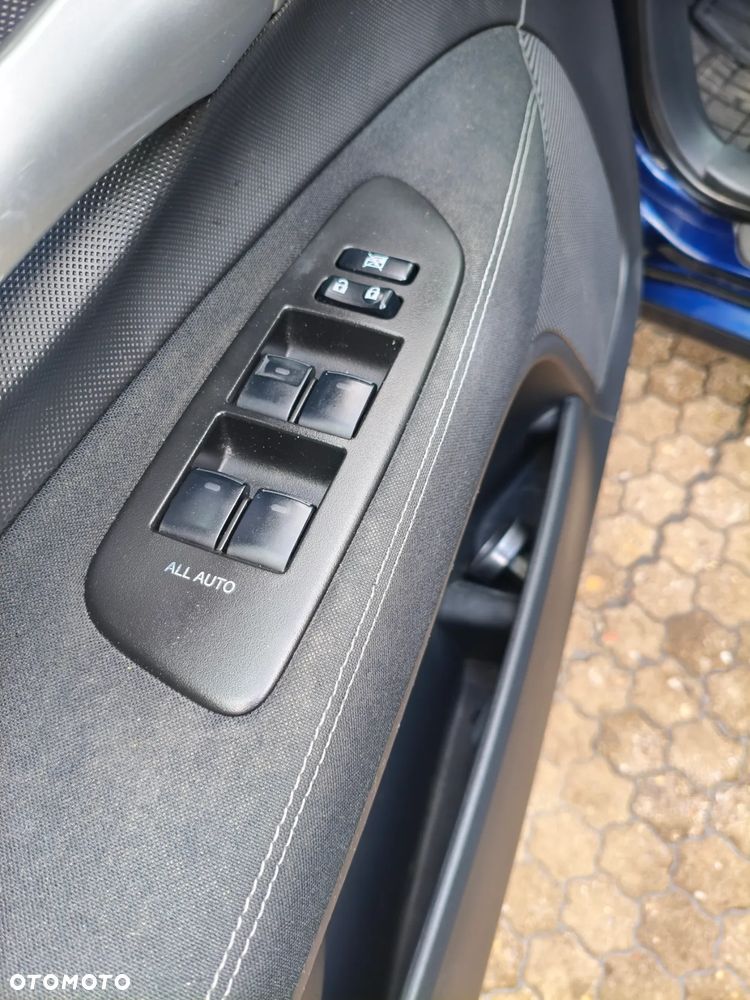Toyota Auris - 15