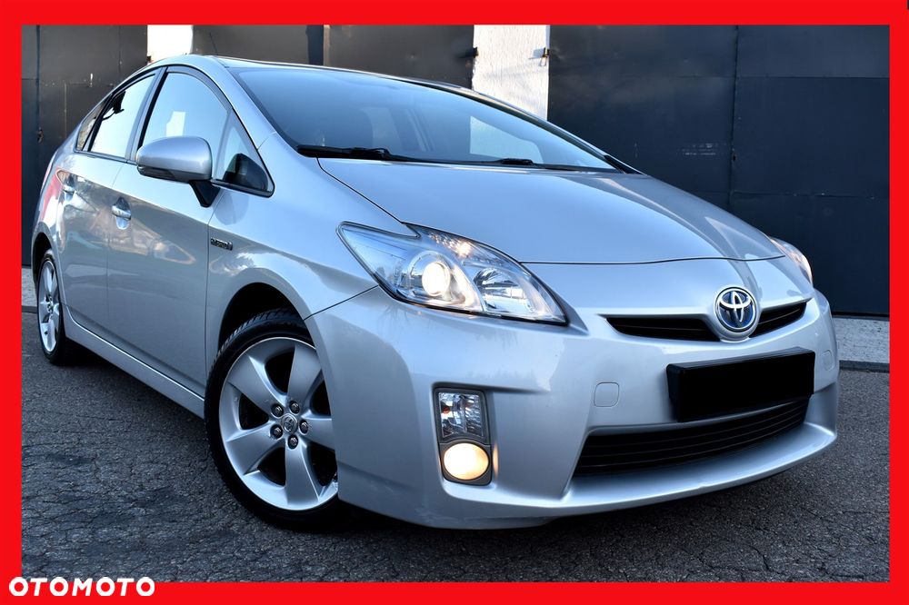 Toyota Prius (Hybrid) Executive - 1