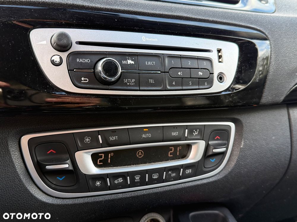 Renault Scenic 1.6 dCi Energy Privilege - 30