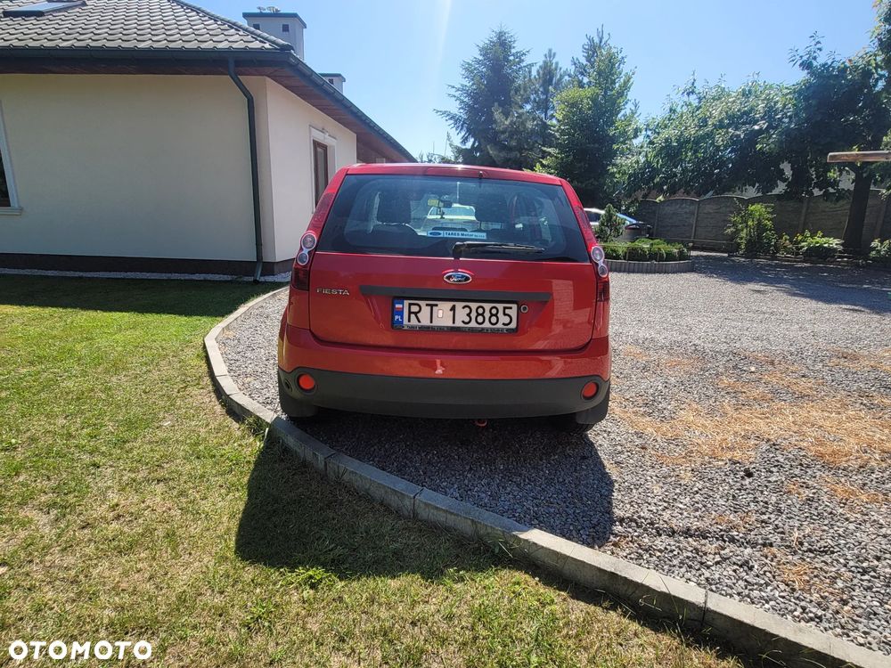 Ford Fiesta 1.3 - 4
