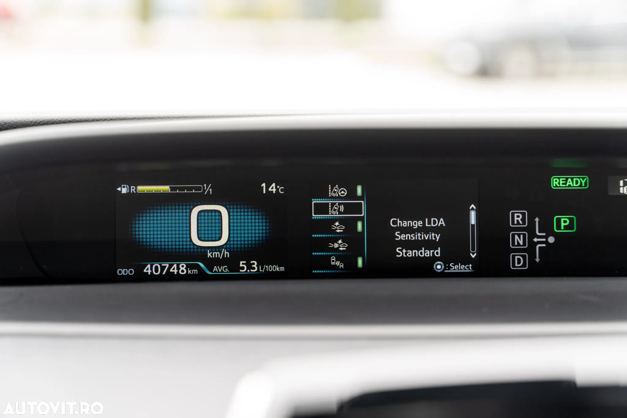 Toyota Prius Hybrid Comfort - 26
