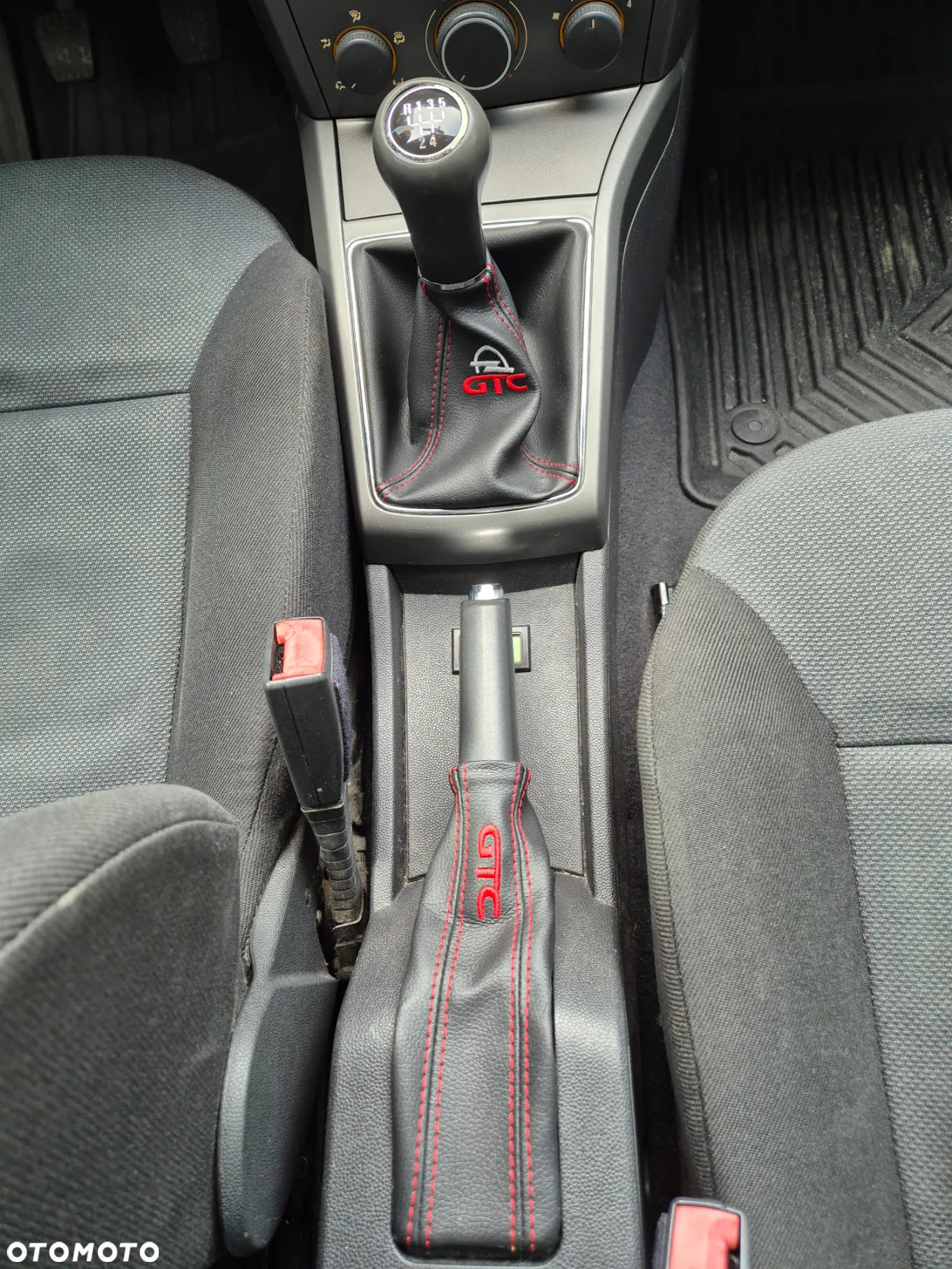 Opel Astra - 14