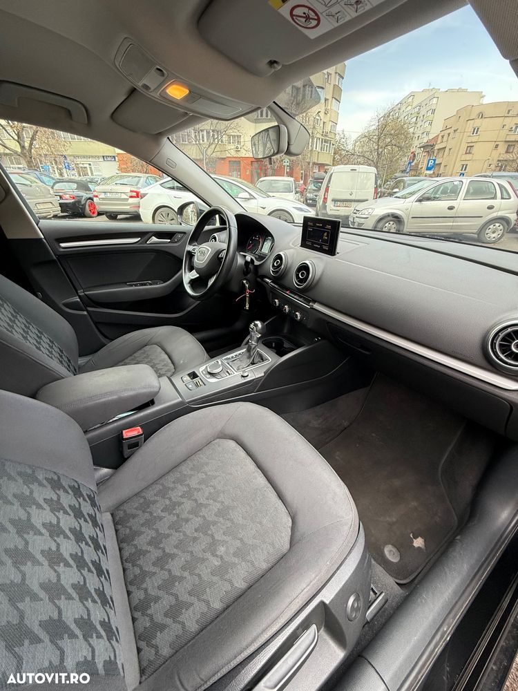 Audi A3 ack 2.0 TDI Stronic Attraction - 9