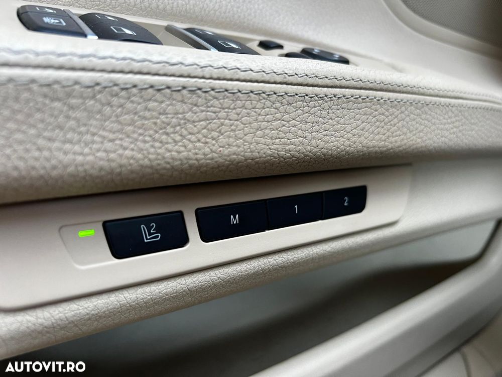 BMW Seria 7 740Li - 26