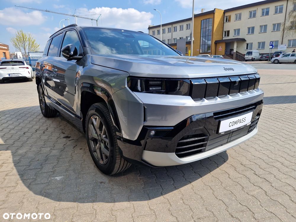 Jeep Compass 1.2 T3 mHEV First Edition FWD DCT - 22