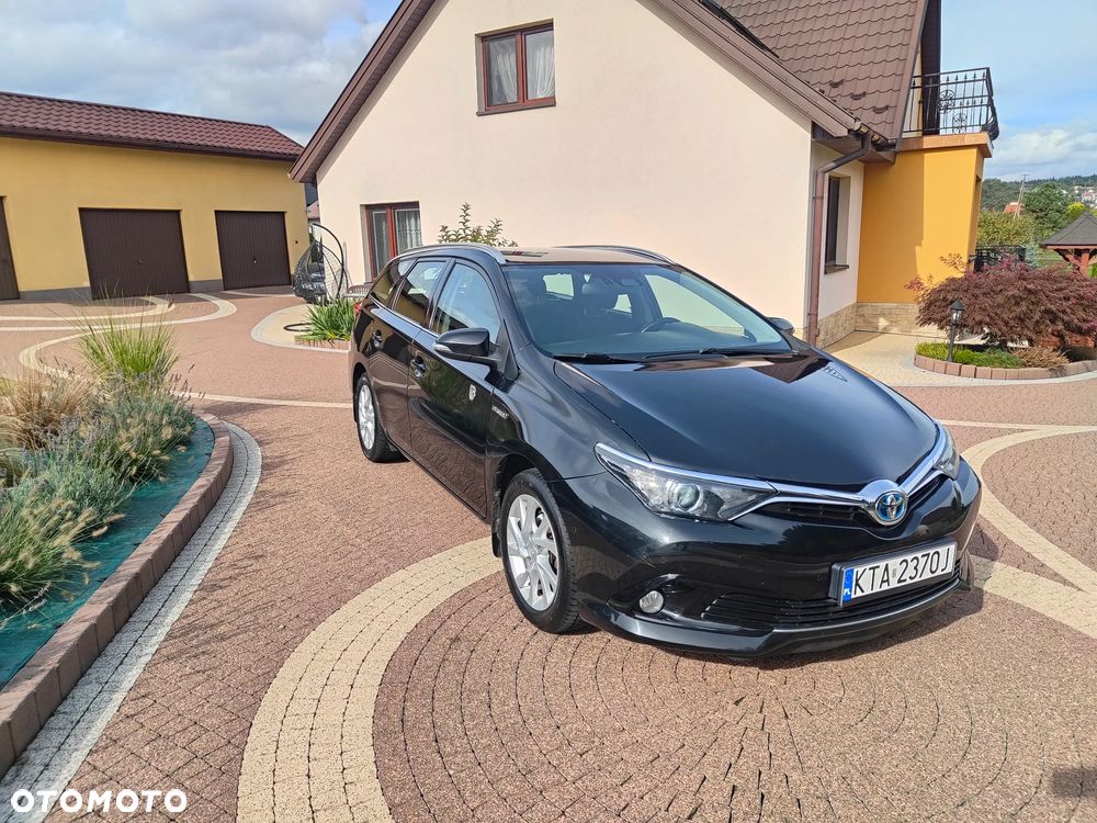 Toyota Auris - 3