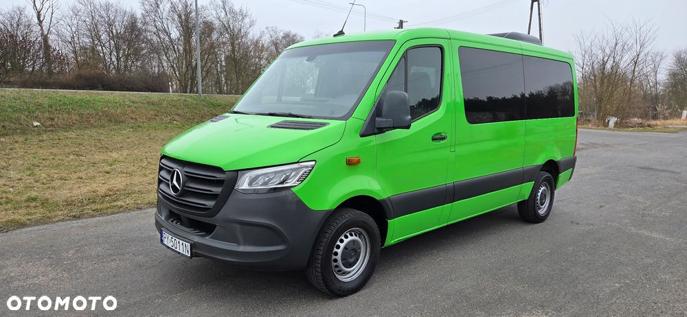 Mercedes-Benz Sprinter 907.221 - 1