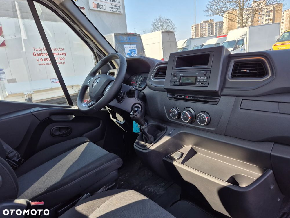 Renault Master (32395) - 12