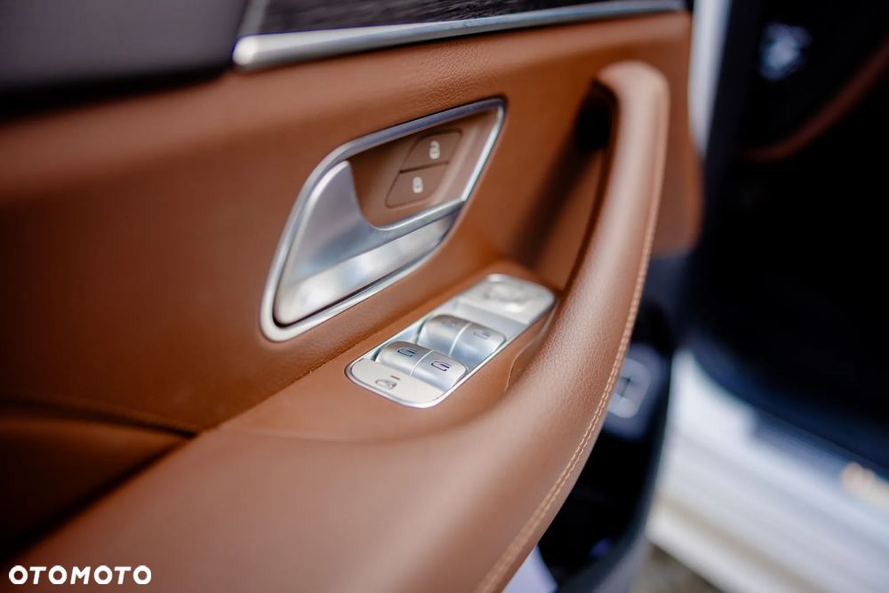 Mercedes-Benz GLE - 13