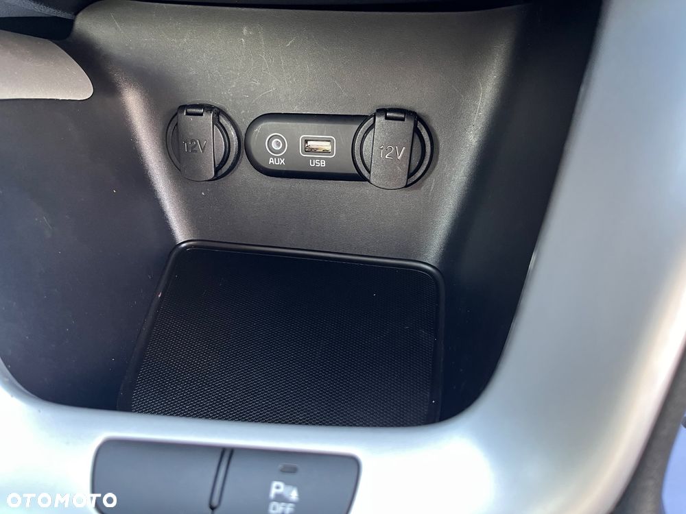 Kia Ceed 1.6 GDI Fifa World Cup Edition - 14
