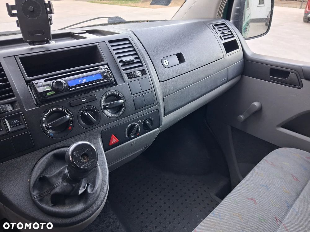 Volkswagen Transporter - 6