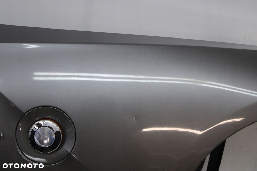 bmw z4 i e85 02r- błotnik prawy przód przedni 472 - 4