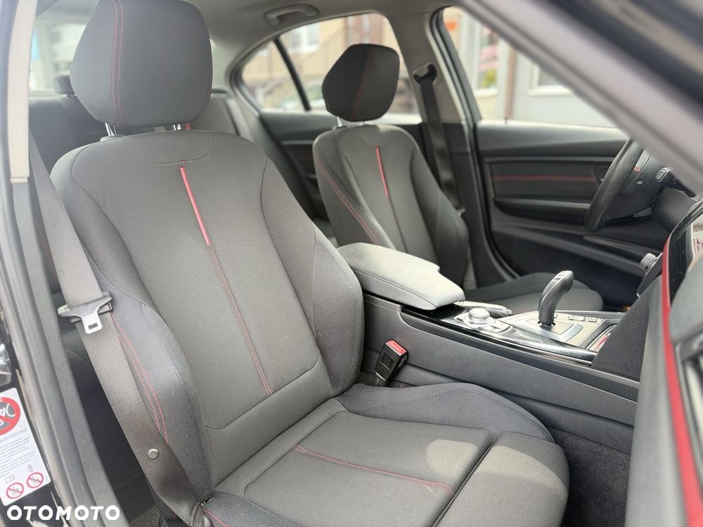 BMW Seria 3 - 22