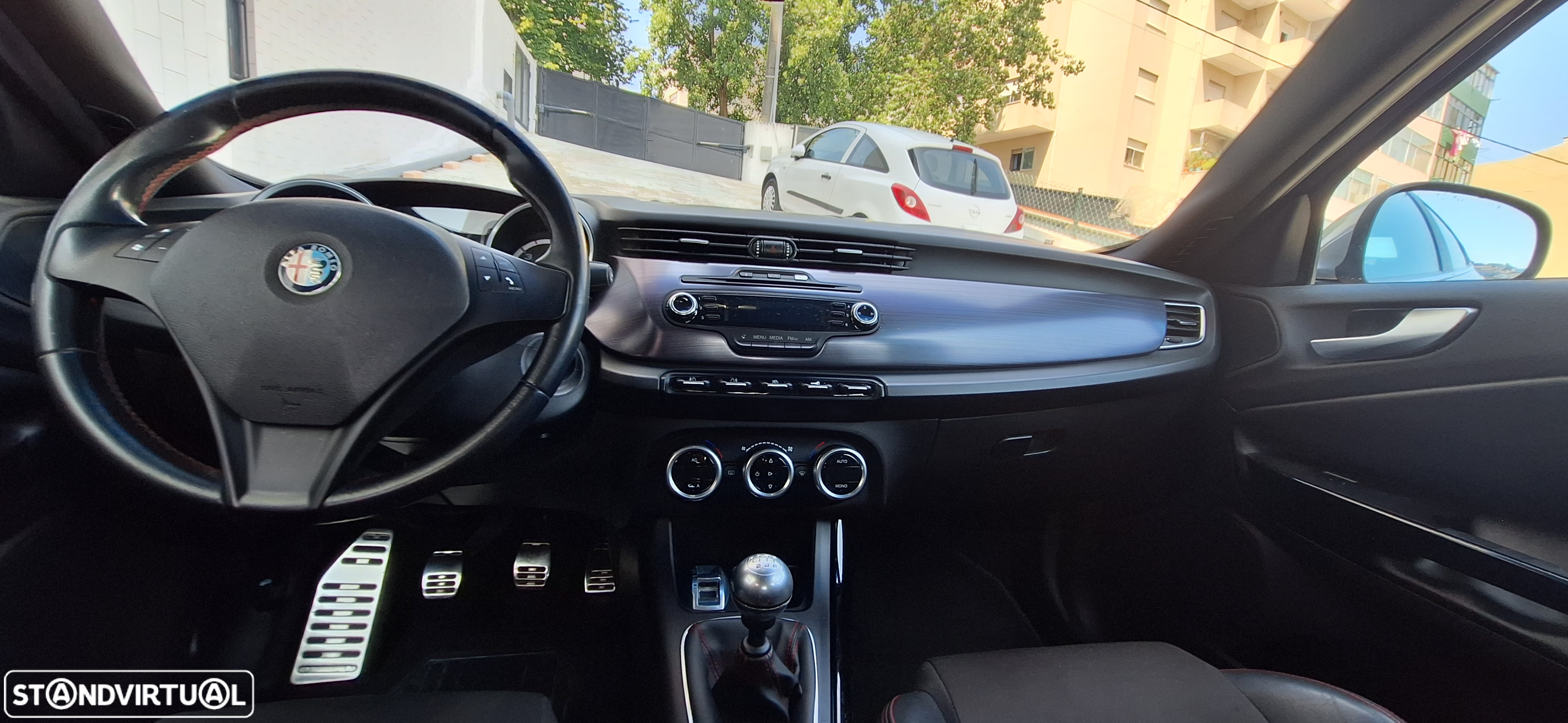 Alfa Romeo Giulietta 1.6 JTDm Progression - 17
