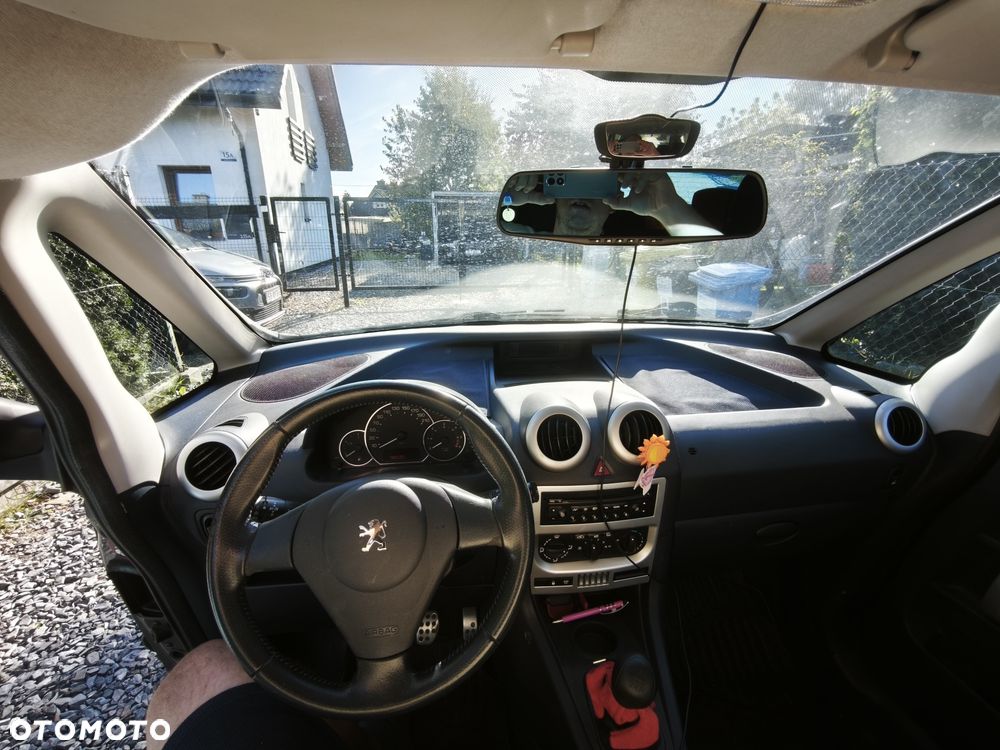 Peugeot 1007 - 4
