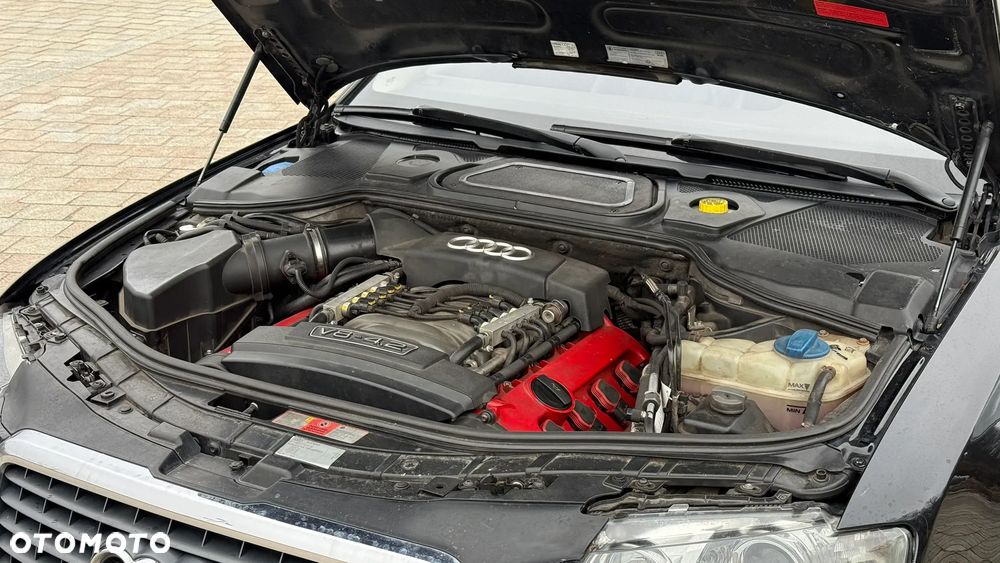 Audi A8 4.2 Quattro - 19